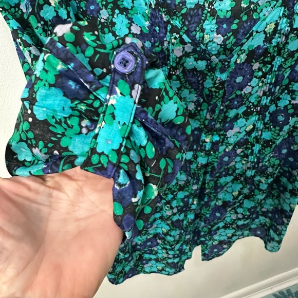 Liz Claiborne Navy/Teal/Black Women's Relaxed Fit Button Down Roll Tab Blouse XS - Picture 7 of 11